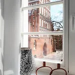P79 Apartament *