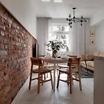 P79 Apartament
